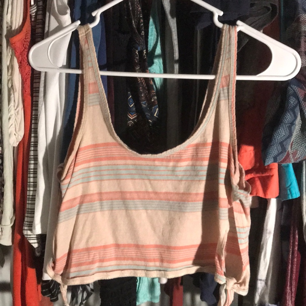 Crop top